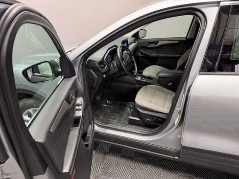 Used 2022 Ford Escape SE w/ Convenience Package image 12
