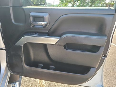 Used 2018 Chevrolet Silverado 1500 LT w/ All Star Edition AWD/4WD image 9