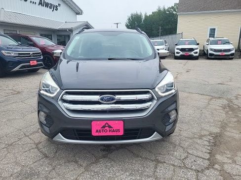 Used 2017 Ford Escape SE w/ Equipment Group 201A FWD image 24