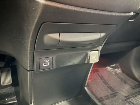 Used 2024 Honda Odyssey Sport image 23