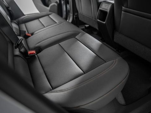 New 2026 Chevrolet Trax RS w/ Driver Confidence Package image 30