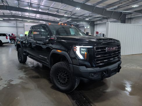 Used 2025 GMC Sierra 2500 AT4X w/ AT4X AEV Edition AWD/4WD image 7