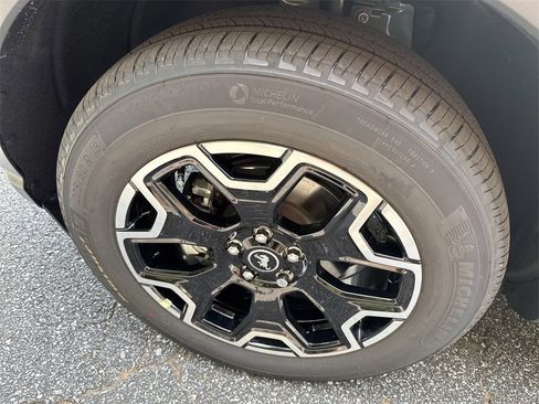 New 2025 Ford Bronco Sport Outer Banks image 13