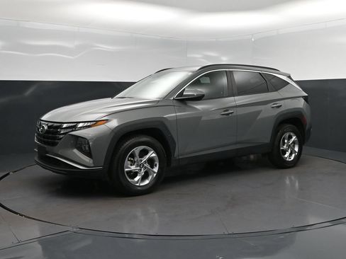 Used 2024 Hyundai Tucson SEL AWD/4WD image 3