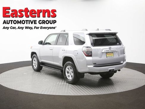 Used 2024 Toyota 4Runner SR5 AWD/4WD image 59