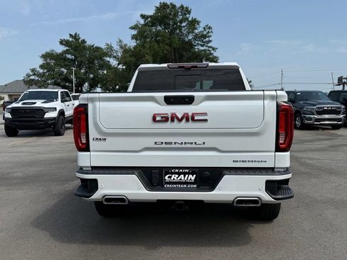 Used 2024 GMC Sierra 1500 Denali w/ Denali Reserve Package AWD/4WD image 6
