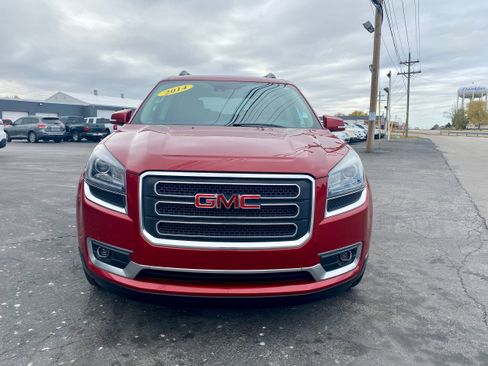 Used 2014 GMC Acadia SLT image 2
