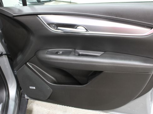 Used 2023 Cadillac XT5 Luxury image 29