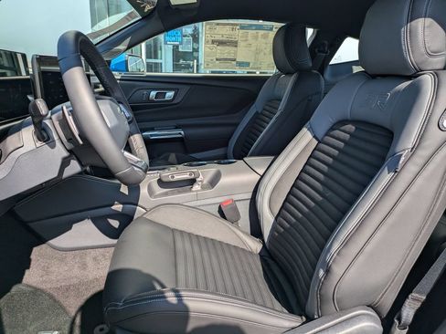 New 2026 Ford Mustang GT w/ GT Performance Package RWD image 19