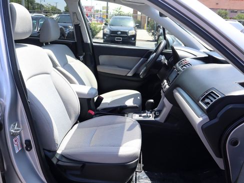 Used 2018 Subaru Forester 2.5i Premium w/ Protection Package #1 AWD/4WD image 9