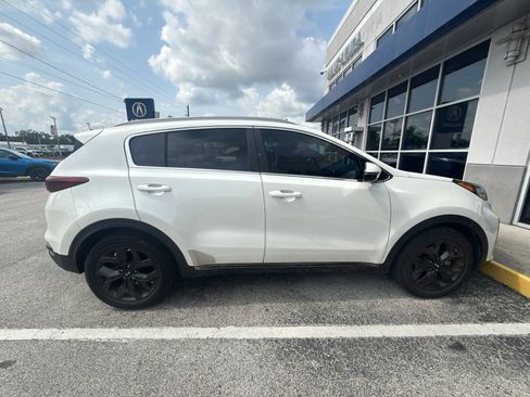 Used 2020 Kia Sportage S FWD image 4