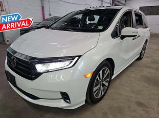 Used 2024 Honda Odyssey Touring video 1