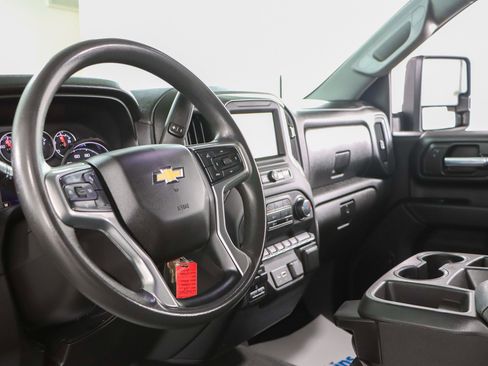 Used 2023 Chevrolet Silverado 2500 Custom w/ Custom Value Package image 24