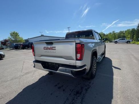 Used 2019 GMC Sierra 1500 SLE w/ SLE Value Package AWD/4WD image 9