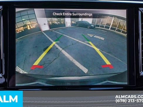 Used 2024 Chrysler Pacifica Select image 46