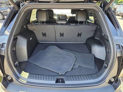New 2026 Chevrolet Equinox ACTIV w/ Convenience Package III AWD/4WD image 13