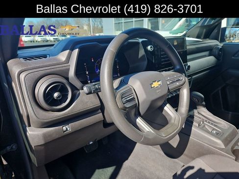Certified 2023 Chevrolet Colorado W/T image 10