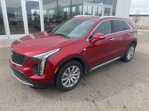 Certified 2023 Cadillac XT4 Premium Luxury image 1