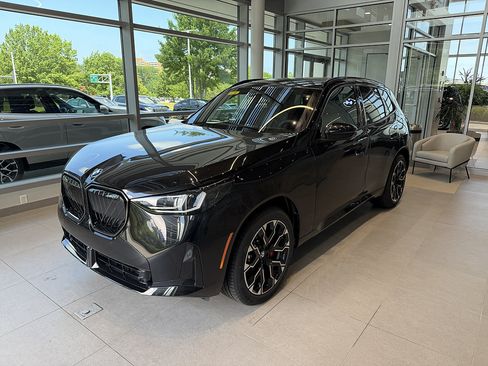 New 2026 BMW X3 xDrive30i w/ M Sport Package AWD/4WD image 3