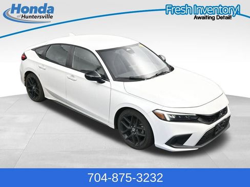 Used 2023 Honda Civic Sport image 18
