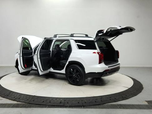 Used 2024 Hyundai Palisade XRT FWD image 14