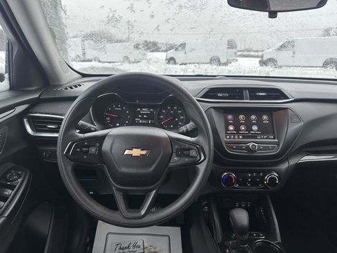 Used 2023 Chevrolet TrailBlazer LT image 19