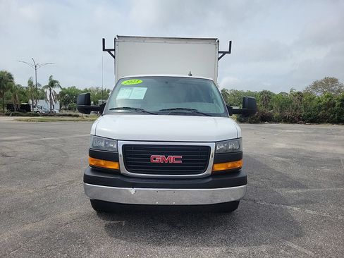 Used 2023 GMC Savana 3500 w/ Power Convenience Package RWD image 4