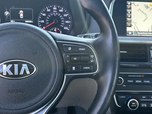 Used 2017 Kia Optima EX w/ Technology Package image 28