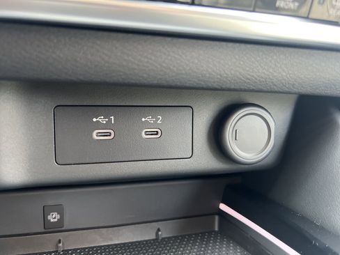 New 2026 Nissan Rogue Platinum image 32