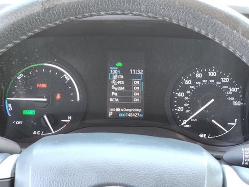 Used 2021 Toyota Sienna XLE FWD image 14