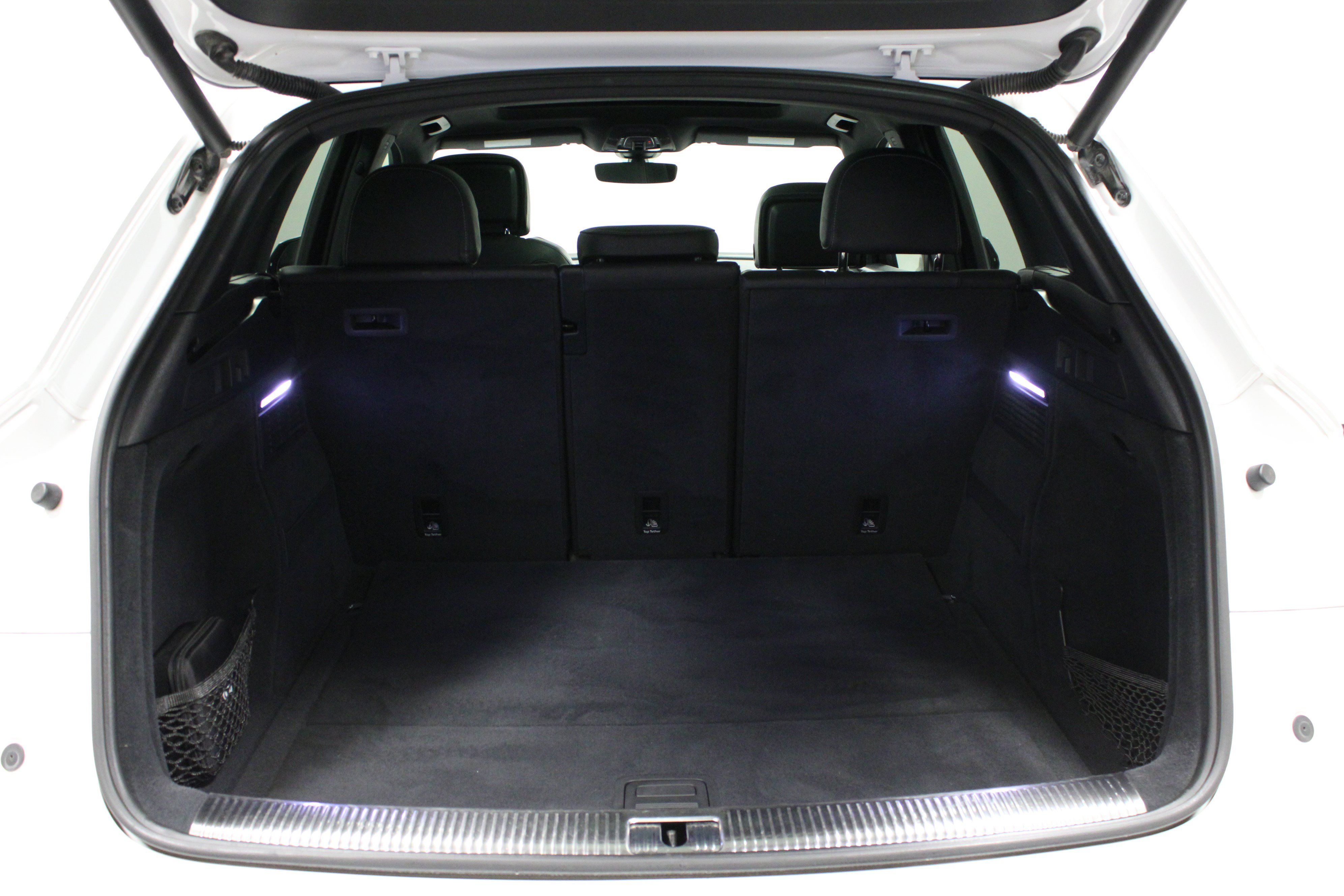 Used 2018 Audi SQ5 Premium Plus AWD/4WD image 14