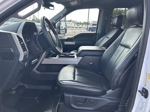 Used 2020 Ford F250 Lariat w/ Lariat Ultimate Package AWD/4WD image 29