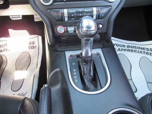 Used 2019 Ford Mustang Premium image 15