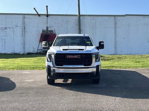 Certified 2024 GMC Sierra 2500 Pro AWD/4WD image 7