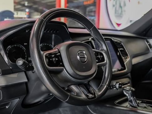 Used 2016 Volvo XC90 T6 R-Design w/ Protection Package Plus image 17