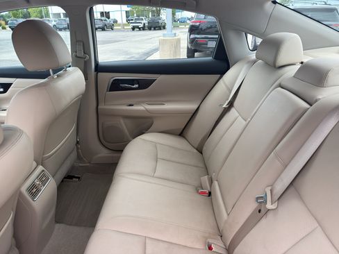 Used 2014 Nissan Altima 2.5 SL FWD image 32