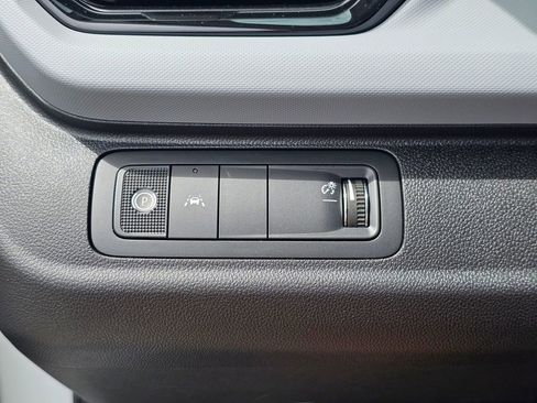New 2027 Chevrolet Bolt LT FWD image 23