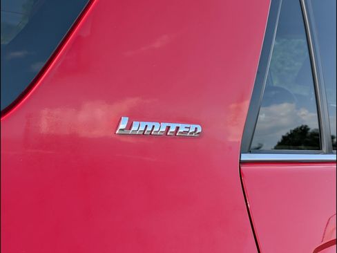 Used 2024 Toyota 4Runner Limited AWD/4WD image 28