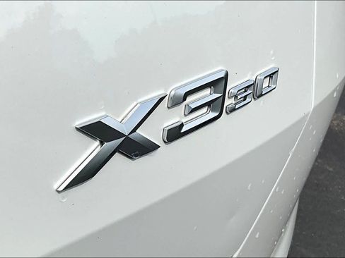 Certified 2025 BMW X3 xDrive30 AWD/4WD image 9