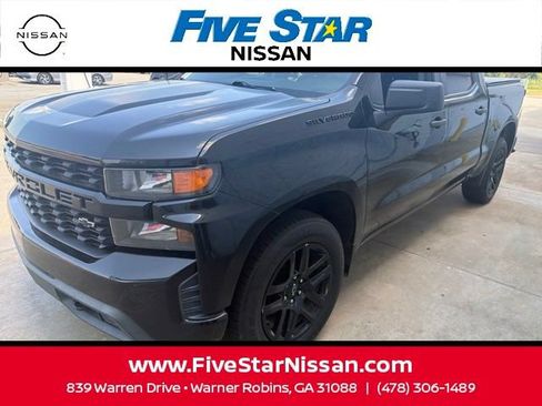 Used 2020 Chevrolet Silverado 1500 Custom w/ Rally Edition RWD image 17