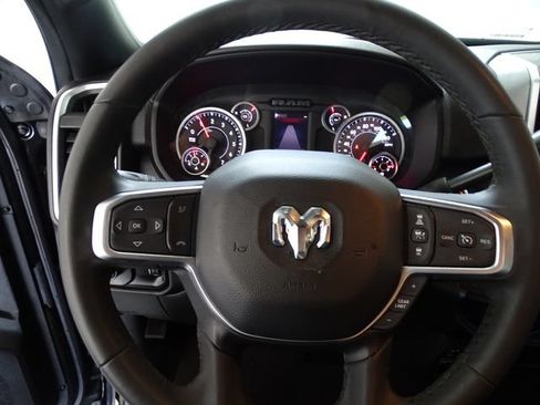 Certified 2025 RAM 2500 Big Horn AWD/4WD image 6