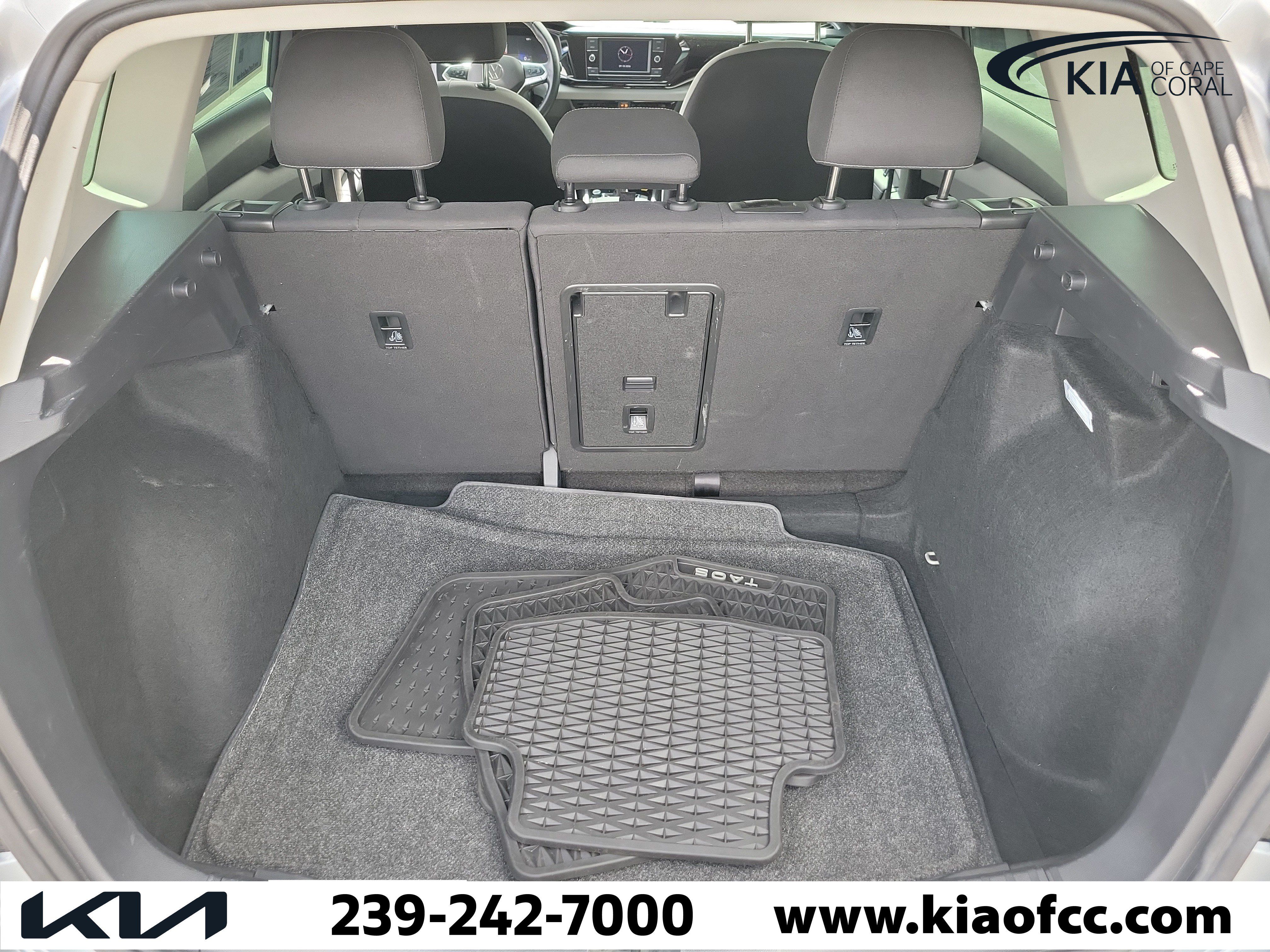 Used 2024 Volkswagen Taos S FWD image 11