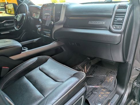 Used 2020 RAM 1500 Laramie AWD/4WD image 19