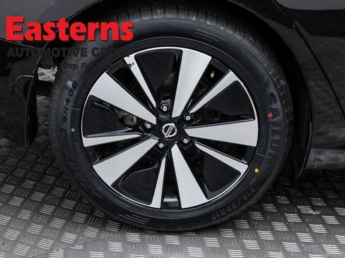 Used 2021 Nissan Altima 2.5 SV w/ SV Premium Package image 27