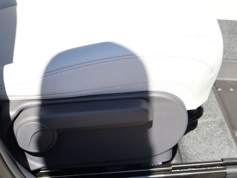 New 2026 Hyundai Kona Limited image 13