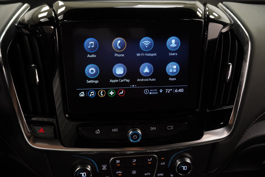 Used 2023 Chevrolet Traverse LT FWD image 26