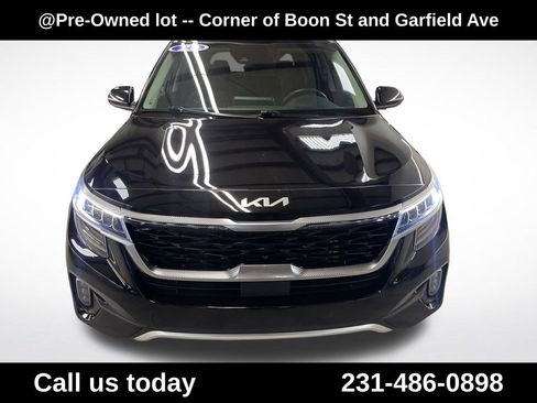 Used 2023 Kia Seltos SX AWD/4WD image 8