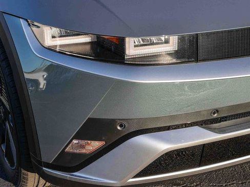 New 2026 Hyundai Ioniq 5 SE image 10