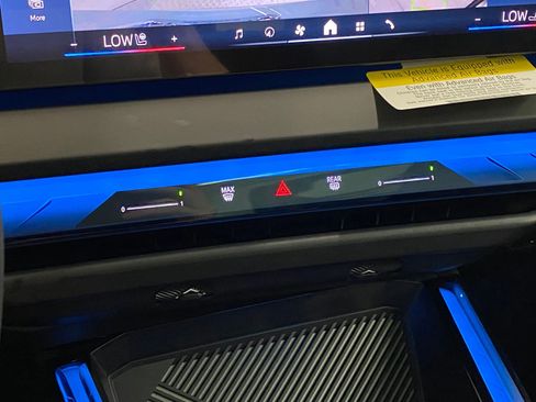 Used 2026 BMW X3 xDrive30 w/ Premium Package image 18