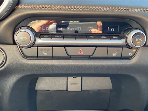 New 2025 MAZDA CX-50 AWD 2.5 Hybrid w/ Weather Package image 16